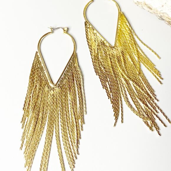 NEW Dusk till Dawn Gold Fringe Earrings - Picture 2 of 9